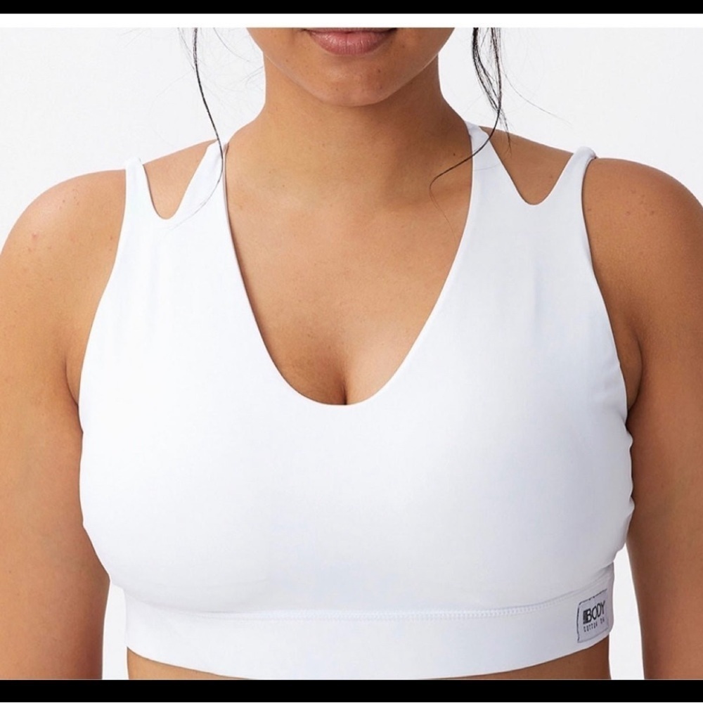White Workout crop Size 12